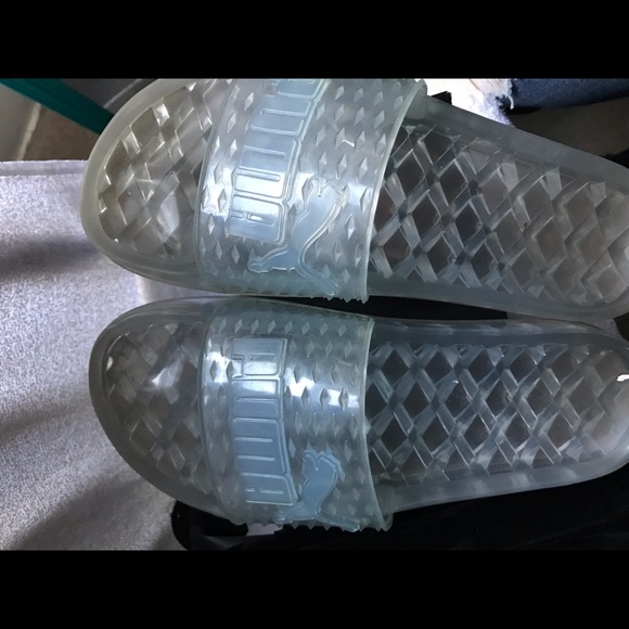 Fenty puma slides - Picture 2 of 5